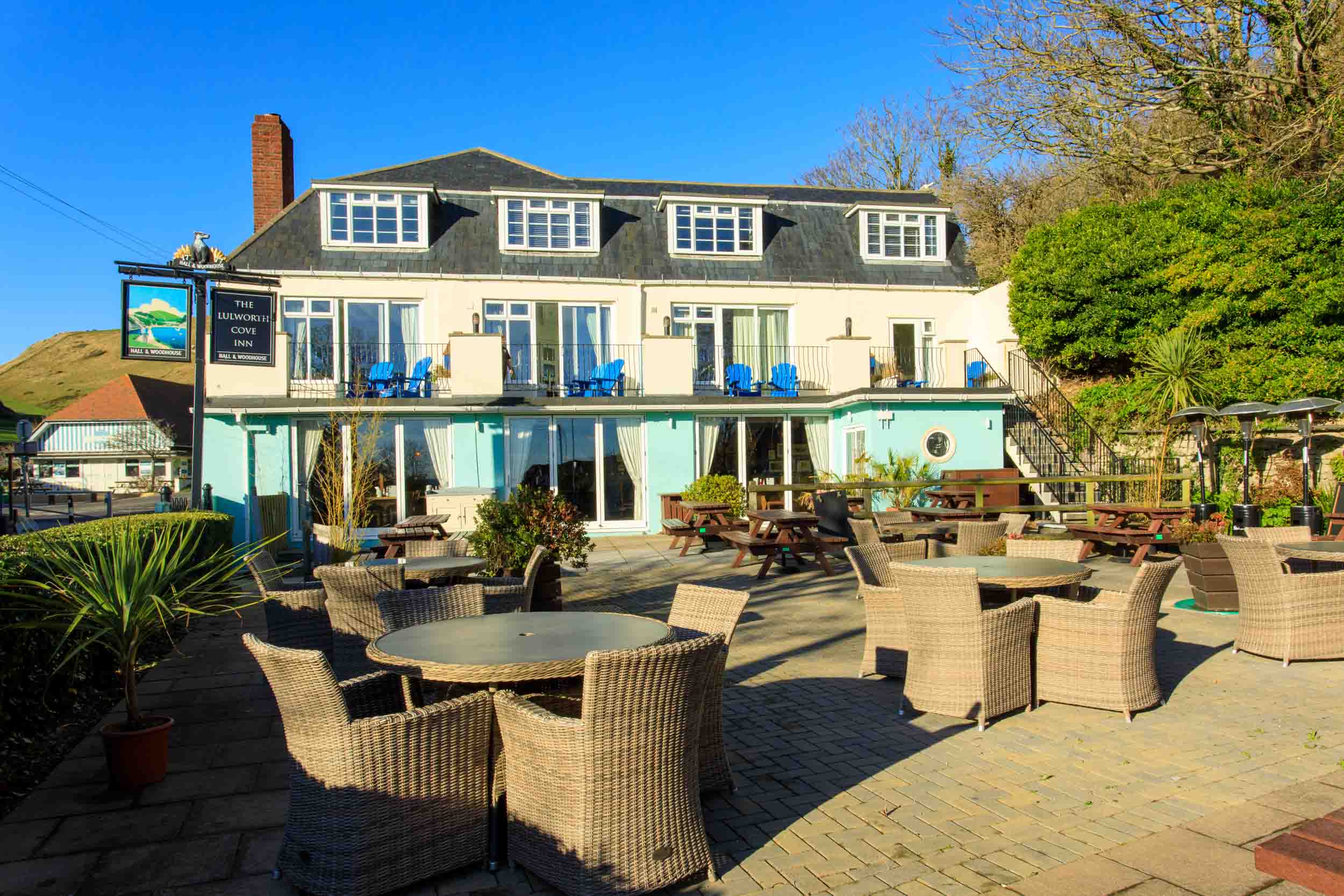 Lulworth Cove Inn