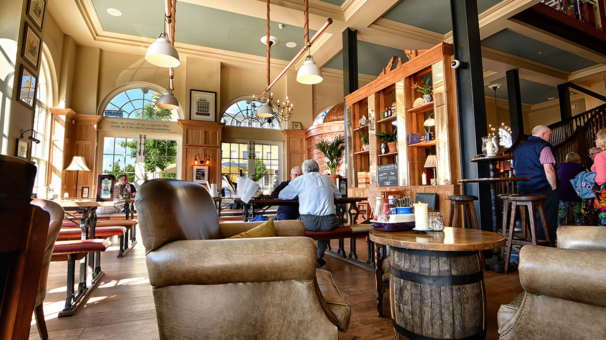 Duchess of Cornwall Inn pub interior