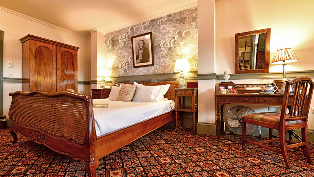 Duchess of Cornwall Inn bedroom 1