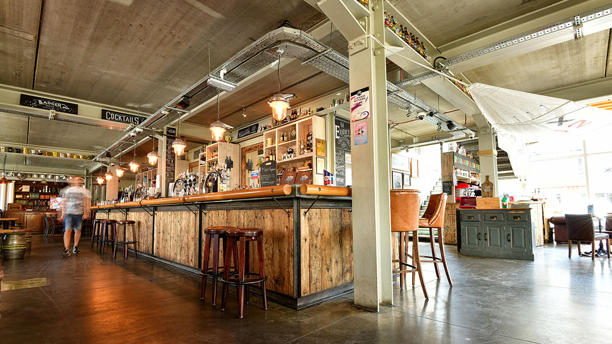 Hall & Woodhouse Portishead bar