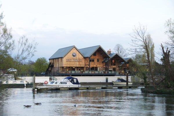 H&W Taplow 3