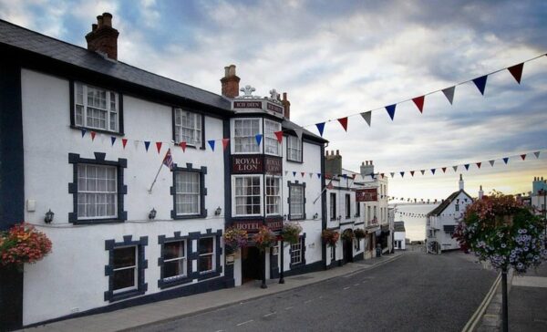 the-royal-lion-hotel